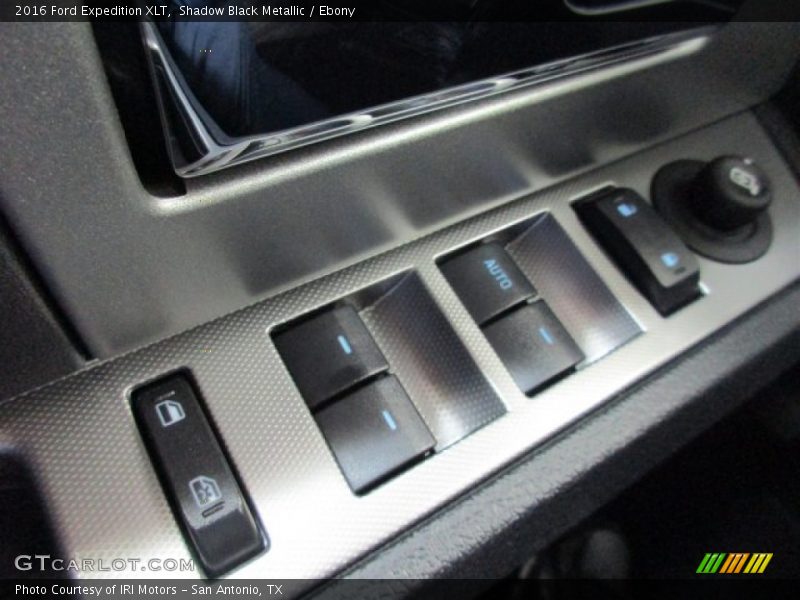 Shadow Black Metallic / Ebony 2016 Ford Expedition XLT