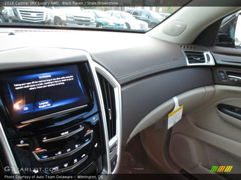 Black Raven / Shale/Brownstone 2016 Cadillac SRX Luxury AWD