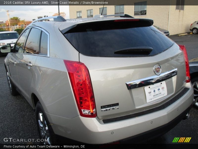 Silver Coast Metallic / Shale/Brownstone 2016 Cadillac SRX Luxury AWD