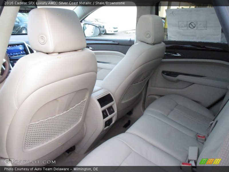 Silver Coast Metallic / Shale/Brownstone 2016 Cadillac SRX Luxury AWD