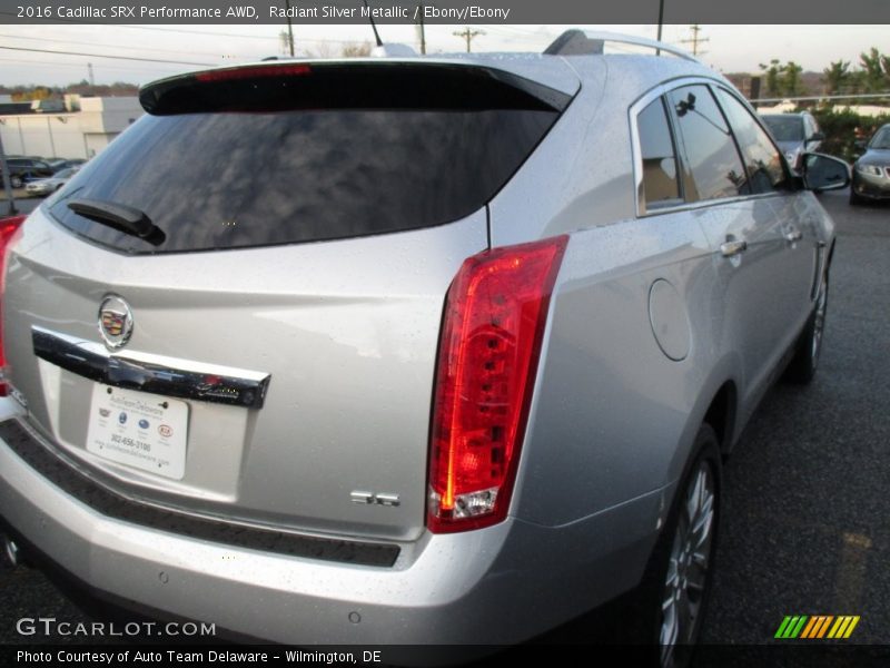 Radiant Silver Metallic / Ebony/Ebony 2016 Cadillac SRX Performance AWD