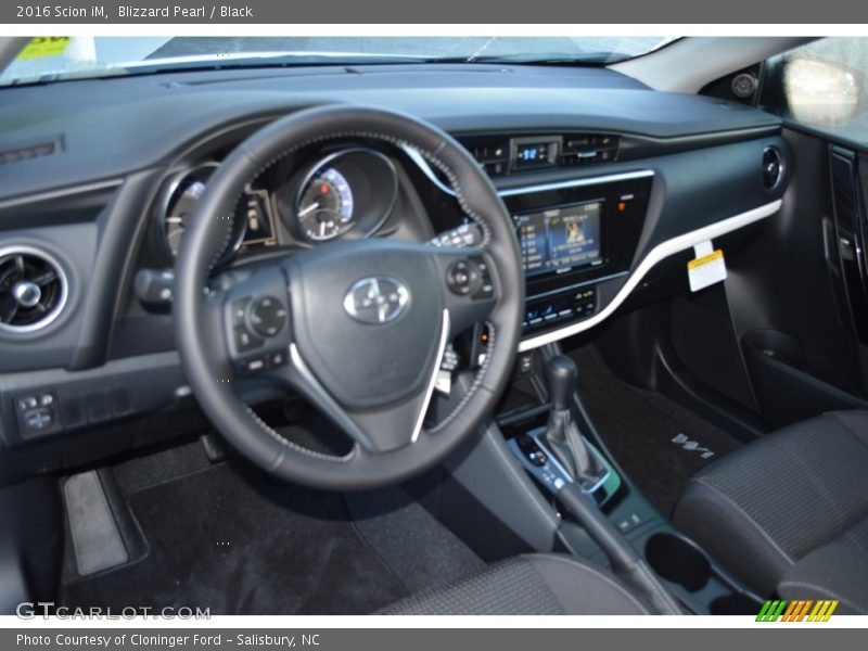 Blizzard Pearl / Black 2016 Scion iM