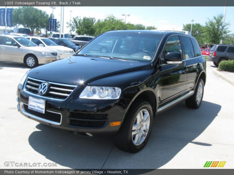Black / Teak 2005 Volkswagen Touareg V8
