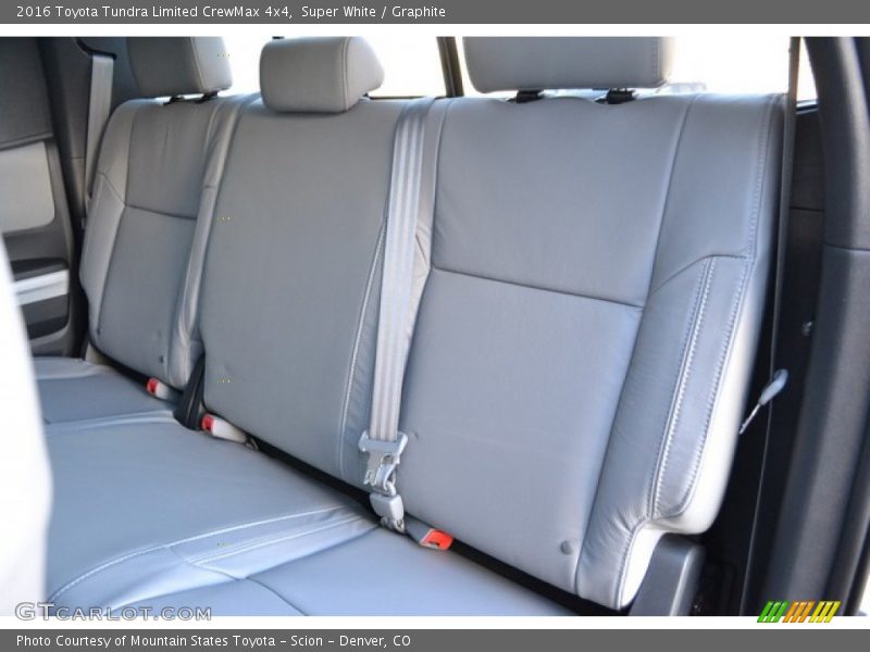 Super White / Graphite 2016 Toyota Tundra Limited CrewMax 4x4