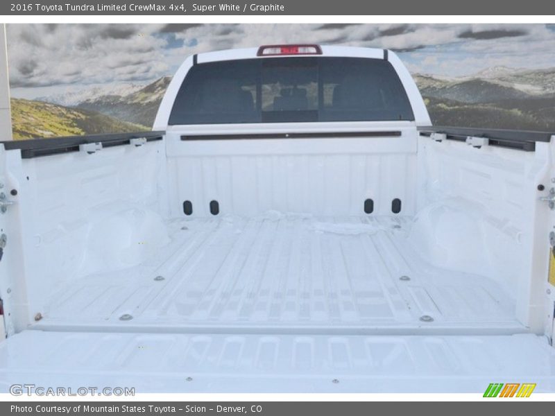 Super White / Graphite 2016 Toyota Tundra Limited CrewMax 4x4