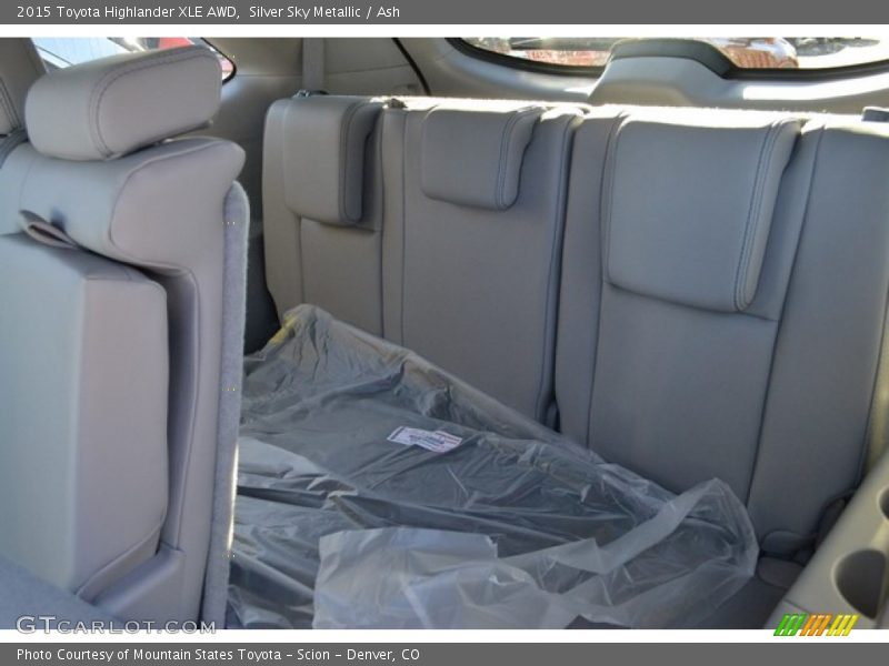 Silver Sky Metallic / Ash 2015 Toyota Highlander XLE AWD