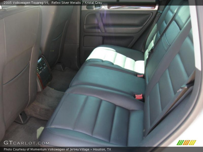 Reflex Silver Metallic / Kristal Grey 2005 Volkswagen Touareg V6