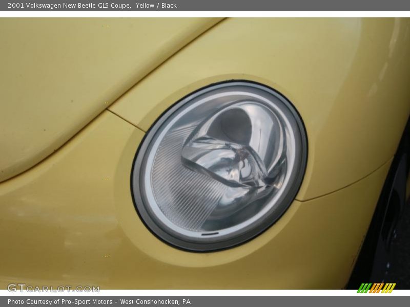 Yellow / Black 2001 Volkswagen New Beetle GLS Coupe