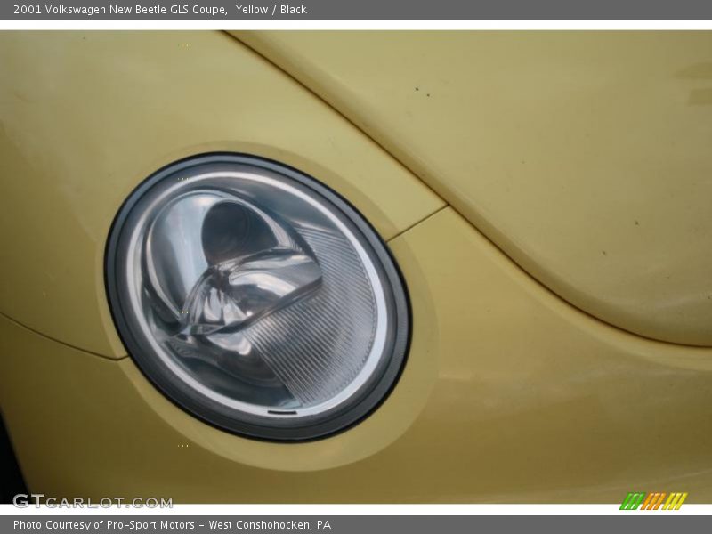 Yellow / Black 2001 Volkswagen New Beetle GLS Coupe