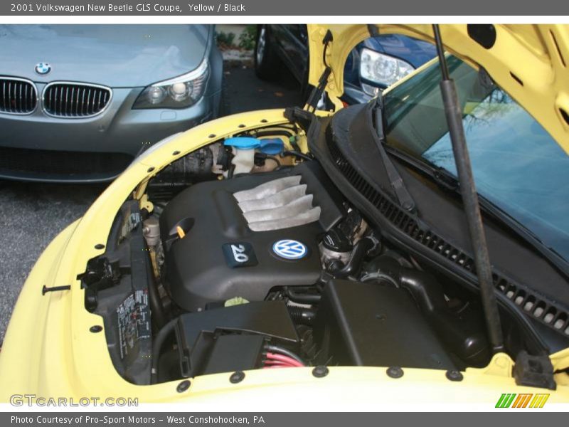 Yellow / Black 2001 Volkswagen New Beetle GLS Coupe