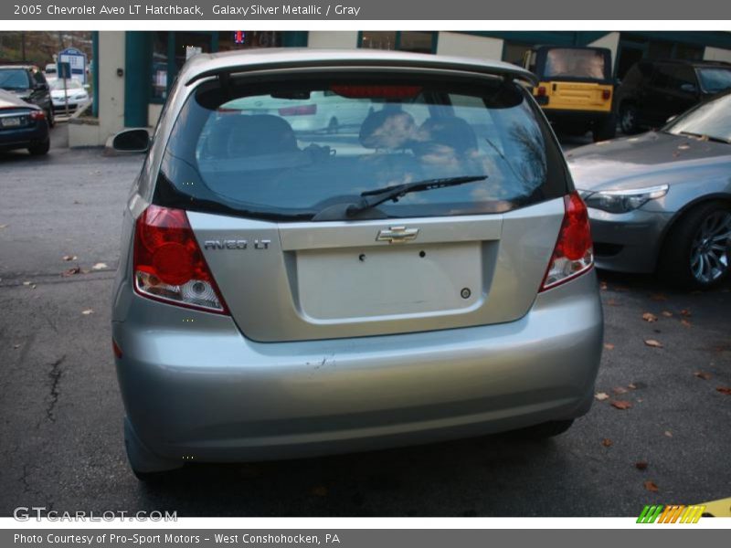 Galaxy Silver Metallic / Gray 2005 Chevrolet Aveo LT Hatchback