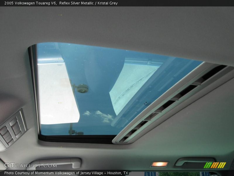 Reflex Silver Metallic / Kristal Grey 2005 Volkswagen Touareg V6