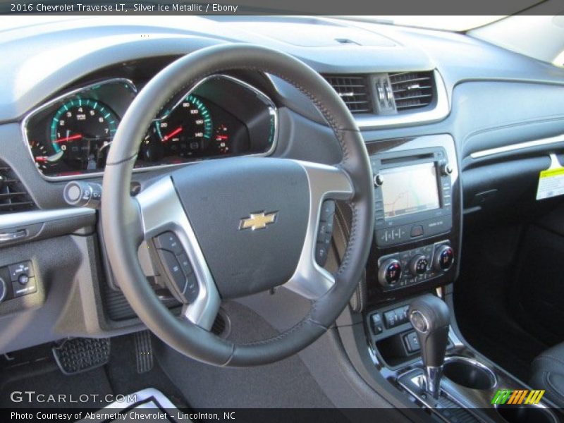 Silver Ice Metallic / Ebony 2016 Chevrolet Traverse LT