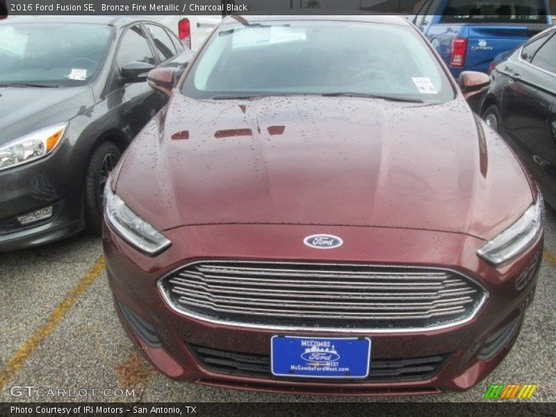 Bronze Fire Metallic / Charcoal Black 2016 Ford Fusion SE