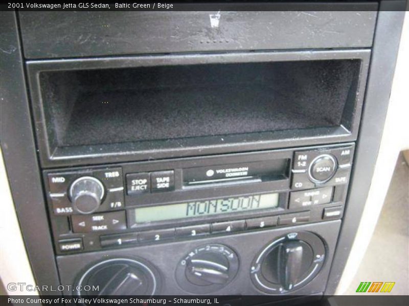 Baltic Green / Beige 2001 Volkswagen Jetta GLS Sedan