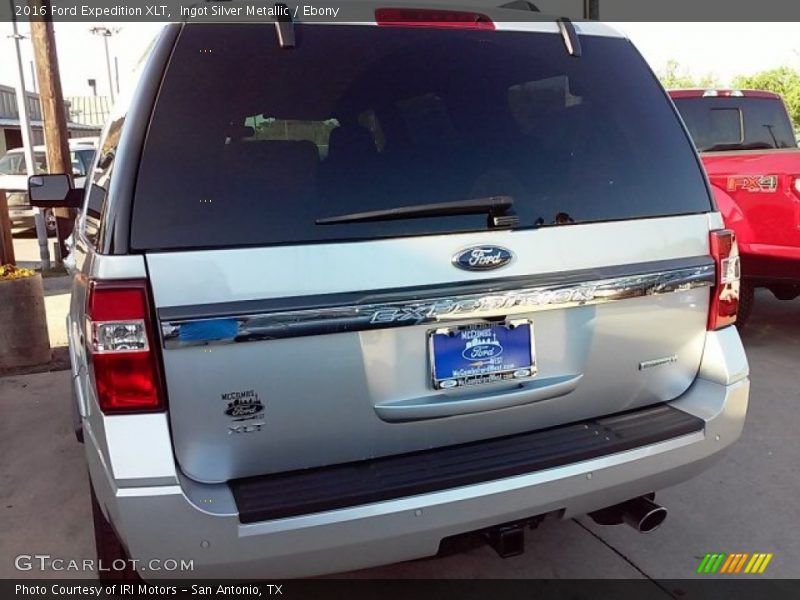 Ingot Silver Metallic / Ebony 2016 Ford Expedition XLT