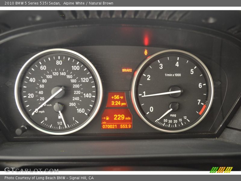 Alpine White / Natural Brown 2010 BMW 5 Series 535i Sedan