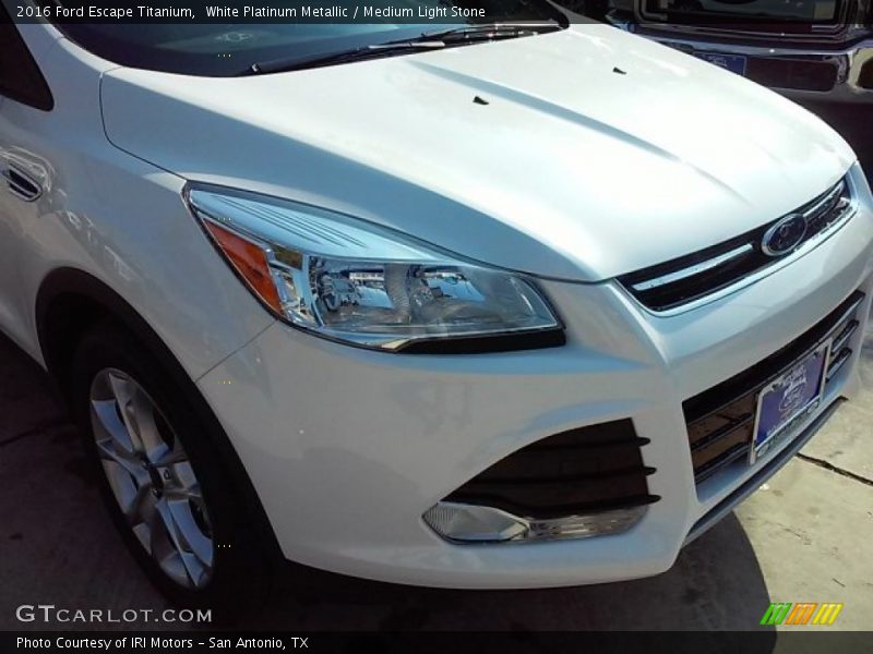White Platinum Metallic / Medium Light Stone 2016 Ford Escape Titanium