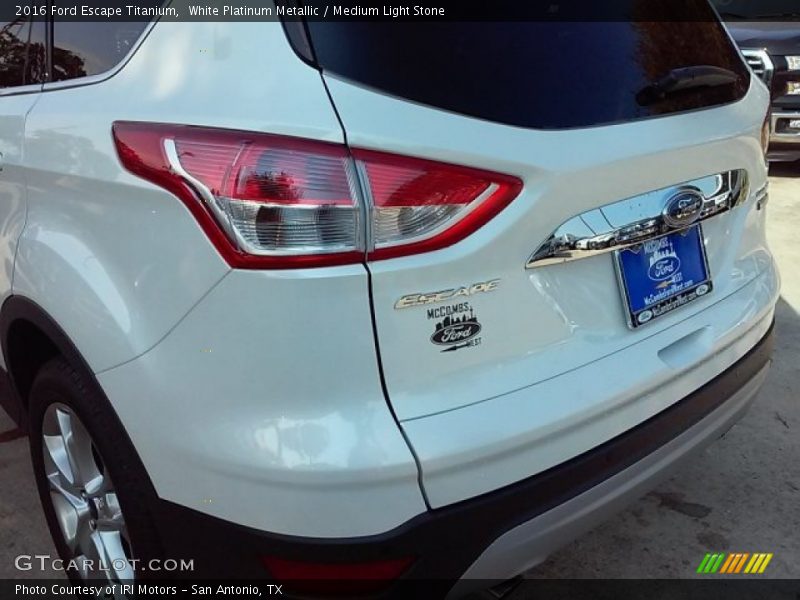 White Platinum Metallic / Medium Light Stone 2016 Ford Escape Titanium