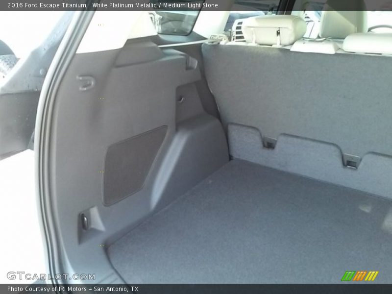 White Platinum Metallic / Medium Light Stone 2016 Ford Escape Titanium
