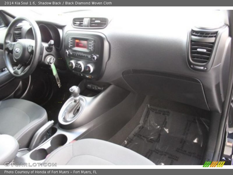 Shadow Black / Black Diamond Woven Cloth 2014 Kia Soul 1.6