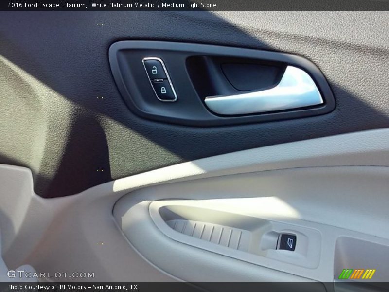 White Platinum Metallic / Medium Light Stone 2016 Ford Escape Titanium