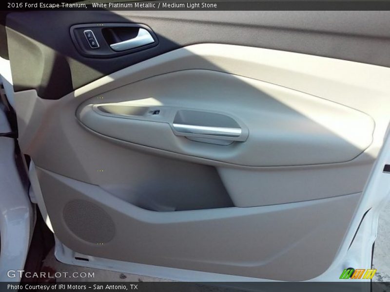 White Platinum Metallic / Medium Light Stone 2016 Ford Escape Titanium