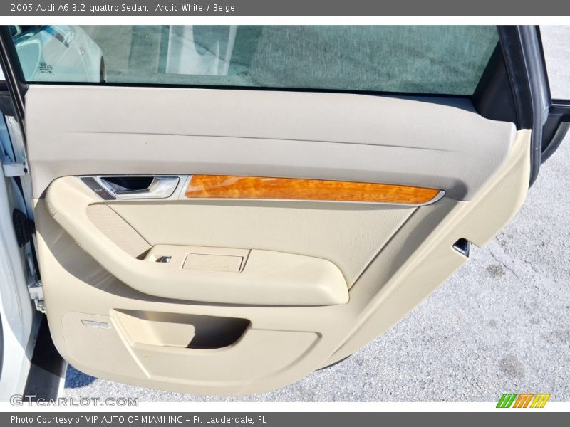 Arctic White / Beige 2005 Audi A6 3.2 quattro Sedan