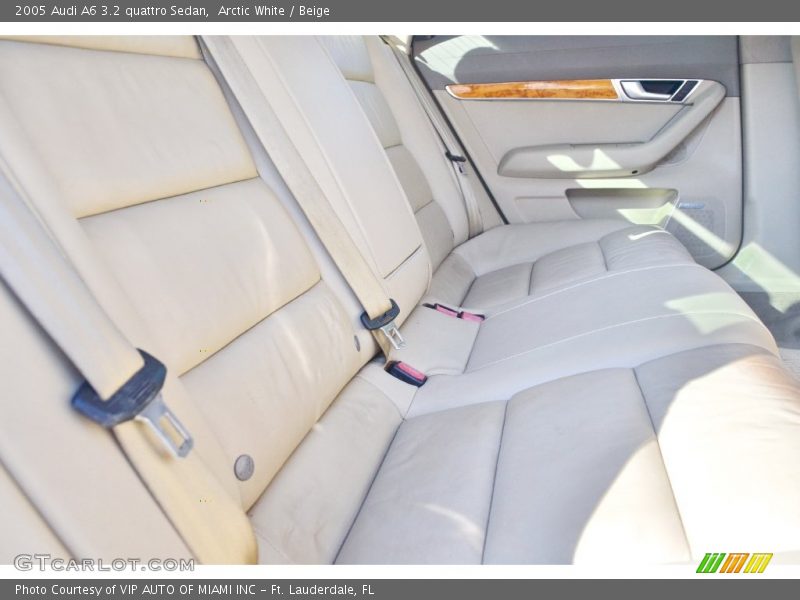 Arctic White / Beige 2005 Audi A6 3.2 quattro Sedan