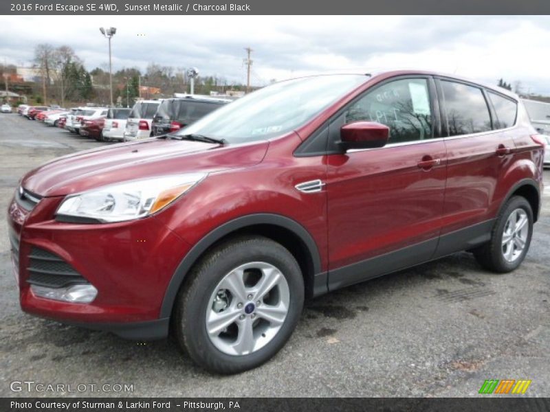 Sunset Metallic / Charcoal Black 2016 Ford Escape SE 4WD