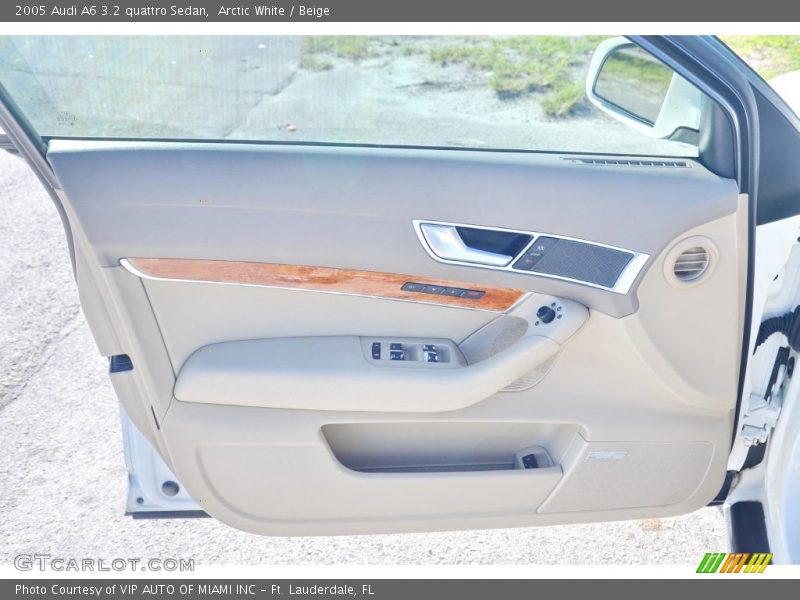 Arctic White / Beige 2005 Audi A6 3.2 quattro Sedan