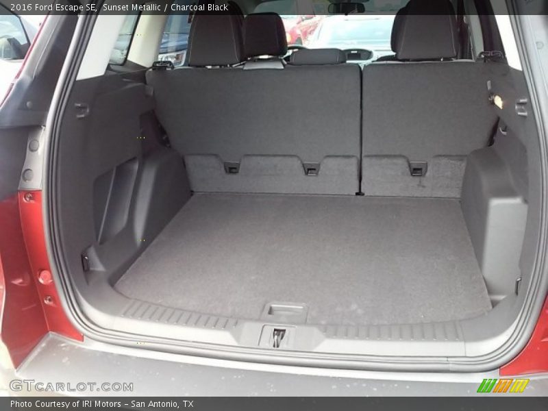 Sunset Metallic / Charcoal Black 2016 Ford Escape SE