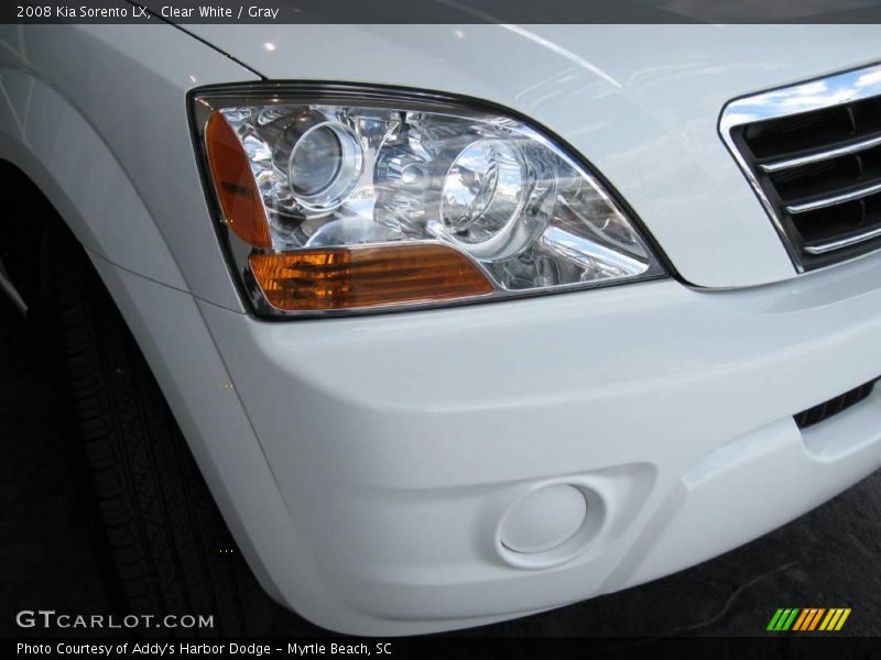 Clear White / Gray 2008 Kia Sorento LX