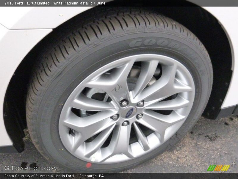 White Platinum Metallic / Dune 2015 Ford Taurus Limited