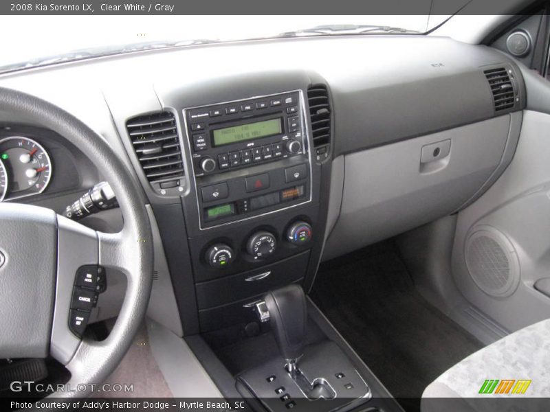 Clear White / Gray 2008 Kia Sorento LX