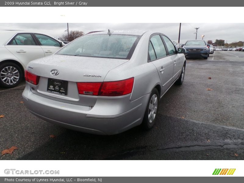 Bright Silver / Gray 2009 Hyundai Sonata GLS