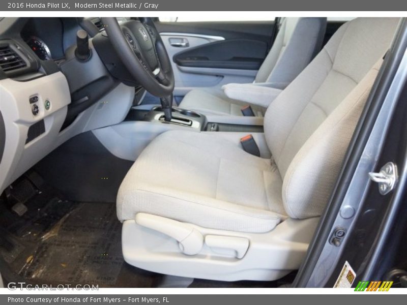Modern Steel Metallic / Gray 2016 Honda Pilot LX