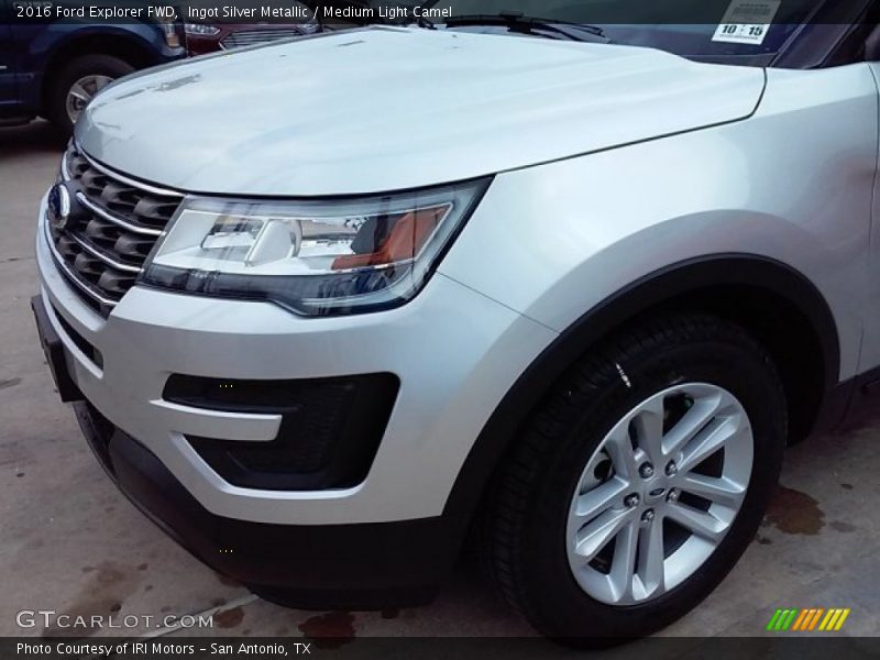 Ingot Silver Metallic / Medium Light Camel 2016 Ford Explorer FWD