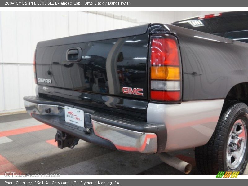 Onyx Black / Dark Pewter 2004 GMC Sierra 1500 SLE Extended Cab