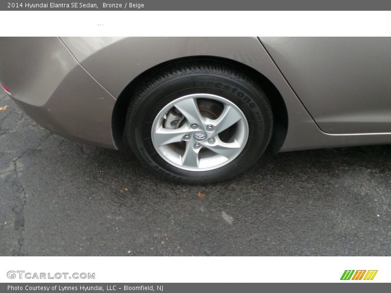 Bronze / Beige 2014 Hyundai Elantra SE Sedan