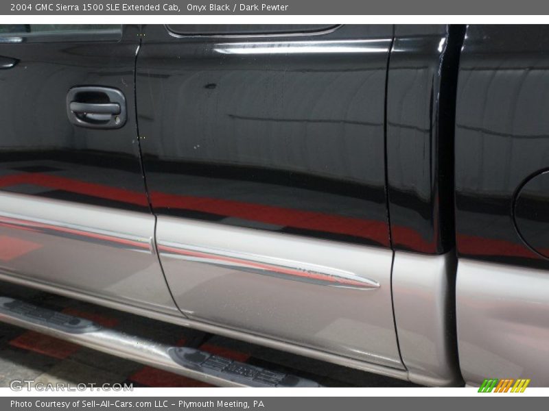 Onyx Black / Dark Pewter 2004 GMC Sierra 1500 SLE Extended Cab