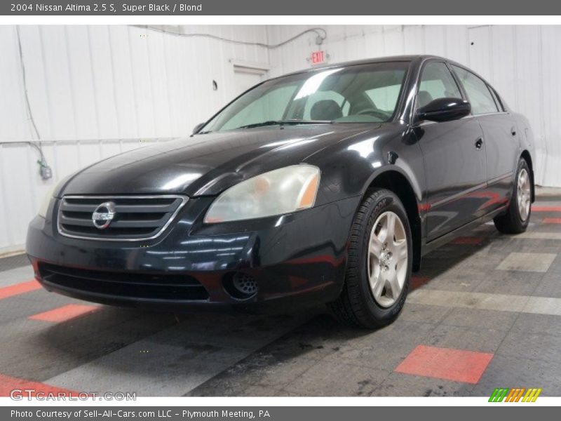 Super Black / Blond 2004 Nissan Altima 2.5 S