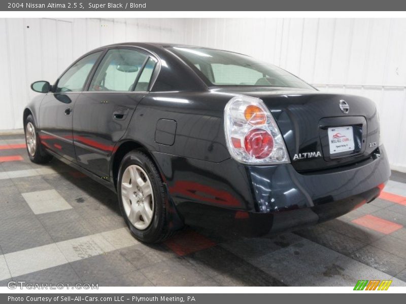 Super Black / Blond 2004 Nissan Altima 2.5 S