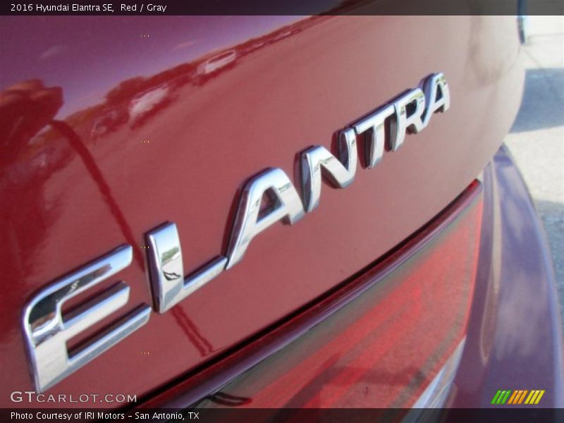 Red / Gray 2016 Hyundai Elantra SE