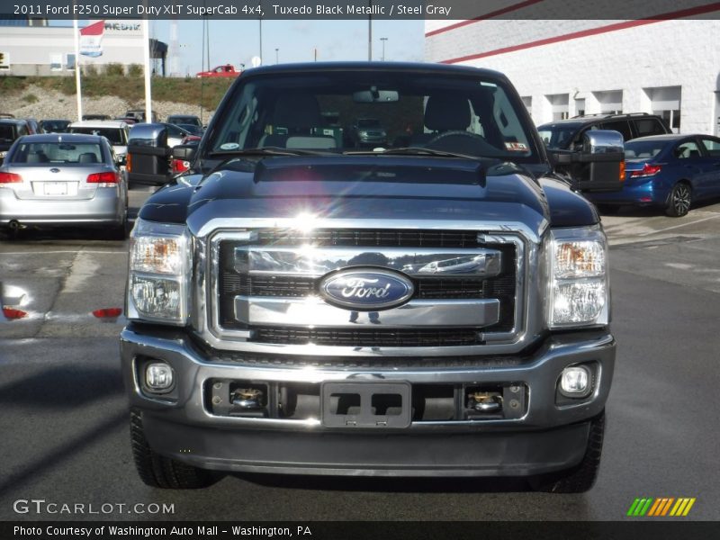 Tuxedo Black Metallic / Steel Gray 2011 Ford F250 Super Duty XLT SuperCab 4x4