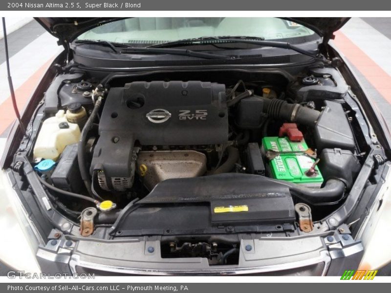 Super Black / Blond 2004 Nissan Altima 2.5 S