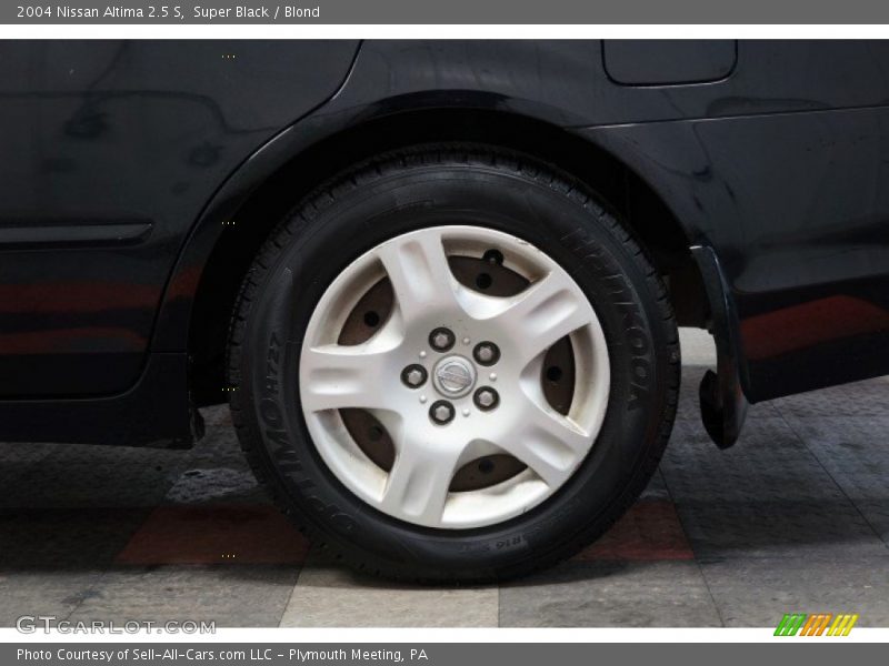 Super Black / Blond 2004 Nissan Altima 2.5 S