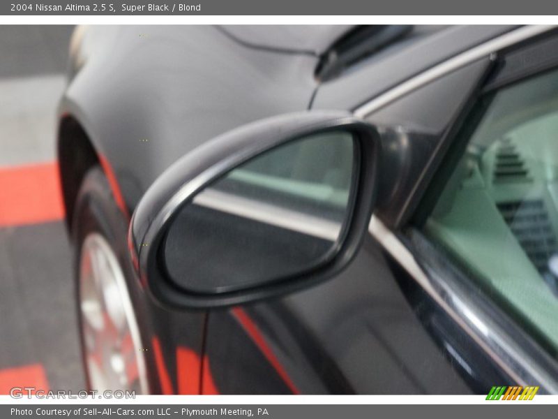 Super Black / Blond 2004 Nissan Altima 2.5 S