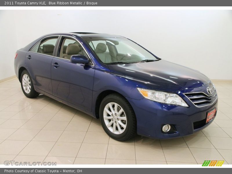Blue Ribbon Metallic / Bisque 2011 Toyota Camry XLE