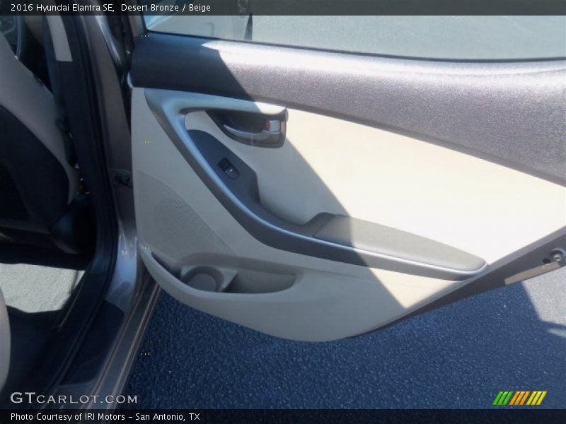Desert Bronze / Beige 2016 Hyundai Elantra SE